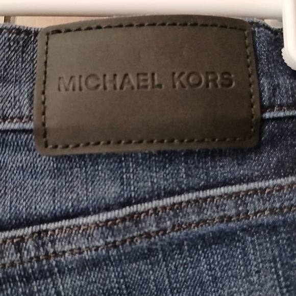 Michael Kors Classic Parker Slim Fit Men's Jeans - Picture 4 of 5